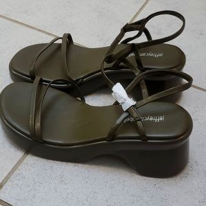 NWT Jeffrey Campbell sandals size 8  olive green